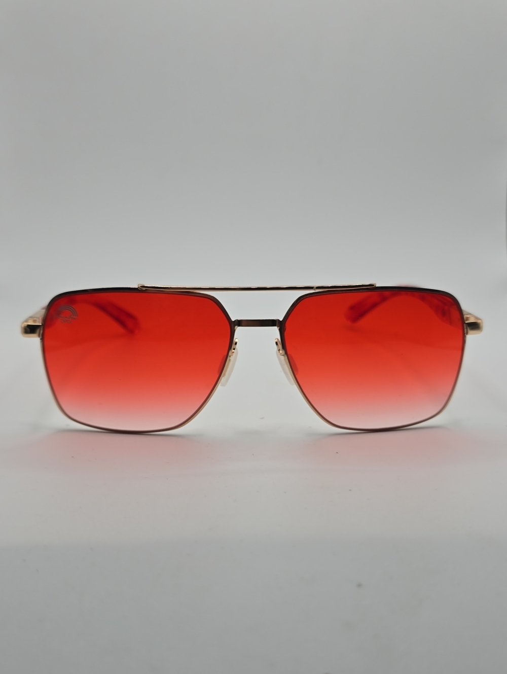 Rainbow Optx Leo Gold Frame Men’s Sunglasses with Red Gradient Lenses